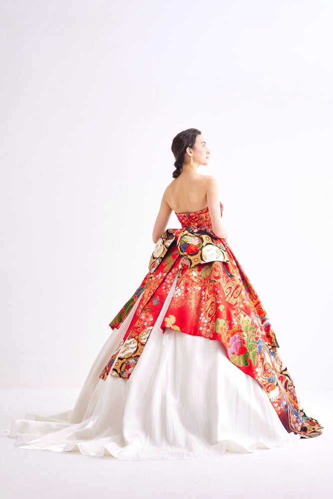 KIMONO文珠庵の打掛地、帯地、着物地を使用したウエディングドレス